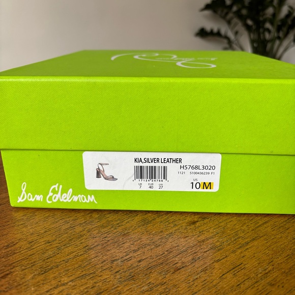 Sam Edelman Silver Heels - Picture 6 of 7